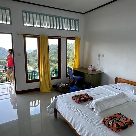 Farila Lodge Kelimutu Extérieur photo